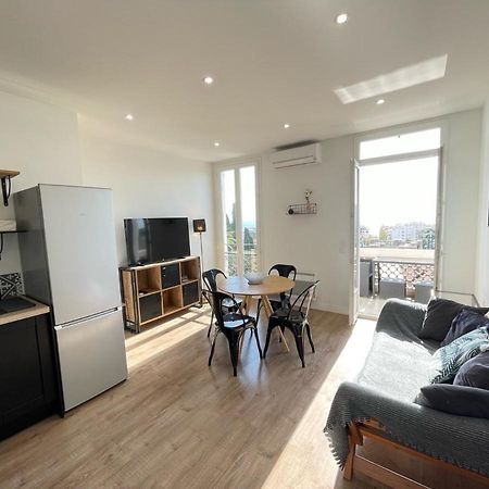 Nice Renting - Cambrai - Luxurious Sea View Terrasse - King Bed - Parking - Ac - Fully Equipped 외부 사진